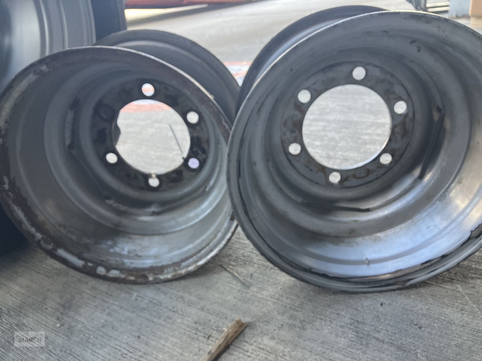 Komplettradsatz typu Sonstige 2x 6-Loch Felgen 9.00x15.3 ET80, Gebrauchtmaschine v Burgkirchen (Obrázek 4)