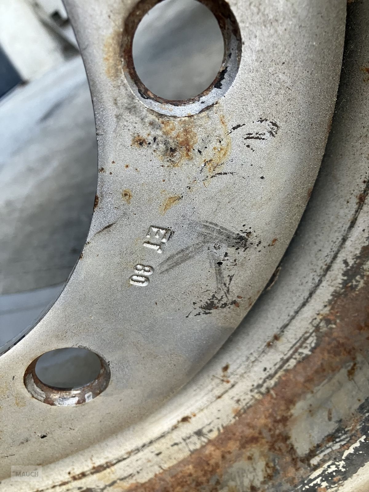 Komplettradsatz typu Sonstige 2x 6-Loch Felgen 9.00x15.3 ET80, Gebrauchtmaschine v Burgkirchen (Obrázek 8)