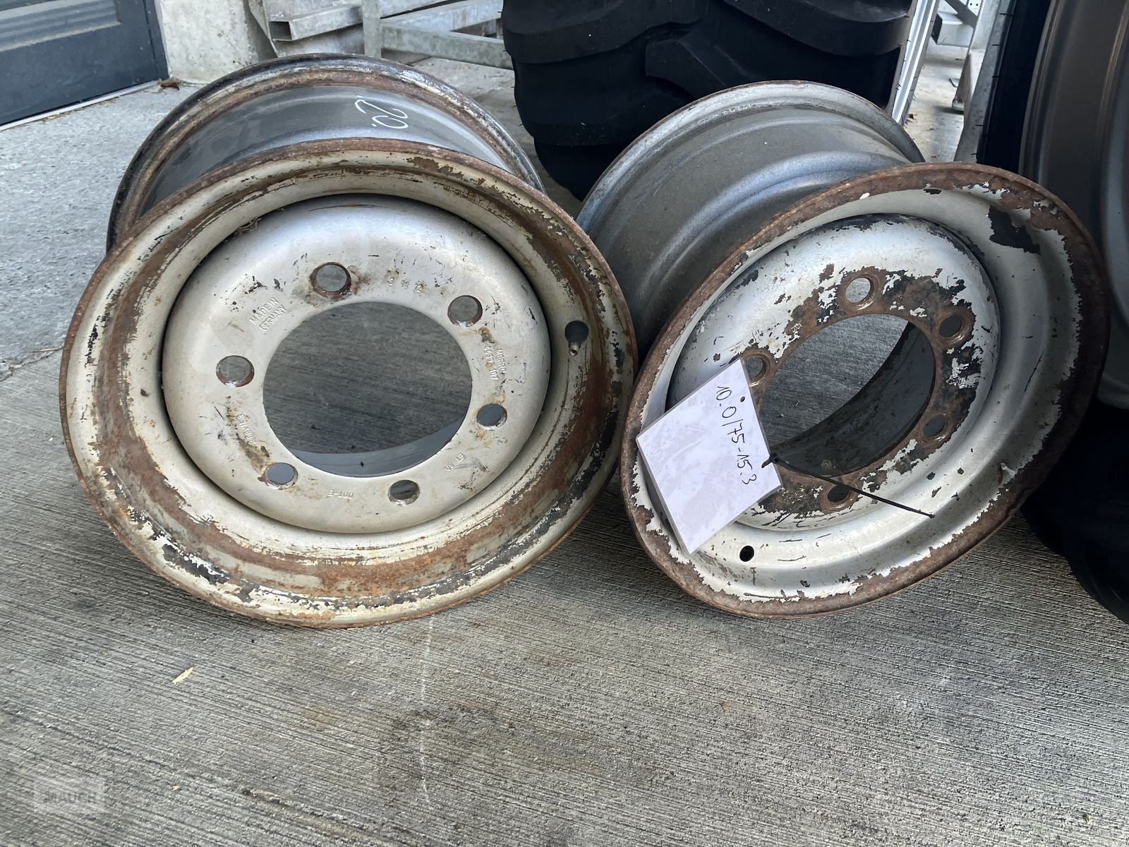 Komplettradsatz typu Sonstige 2x 6-Loch Felgen 9.00x15.3 ET80, Gebrauchtmaschine v Burgkirchen (Obrázek 10)