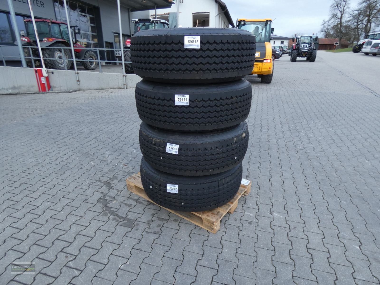 Komplettradsatz des Typs Sonstige 385/65R22,5 Rigdon, Neumaschine in Aurolzmünster (Bild 3)