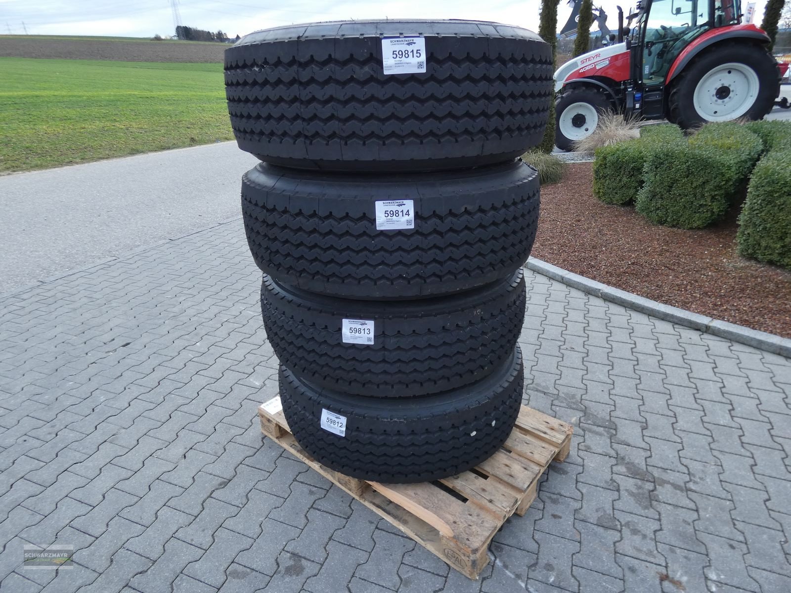 Komplettradsatz des Typs Sonstige 385/65R22,5 Rigdon, Neumaschine in Aurolzmünster (Bild 6)