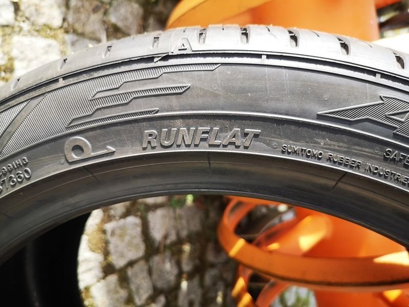 Komplettradsatz des Typs Sonstige Falken Azenis FK510 255/40 R18 99Y, Neumaschine in St. Marienkirchen (Bild 5)