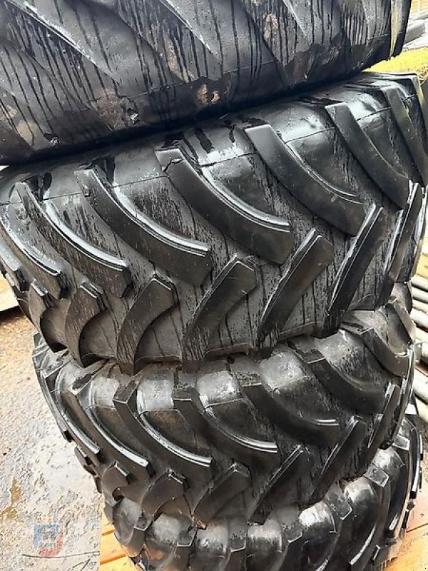 Komplettradsatz типа Sonstige Rad Unimog LKW 445 65 R22.5 Mitas Continental Felgen inkl. Mwst., Neumaschine в Fitzen (Фотография 6)