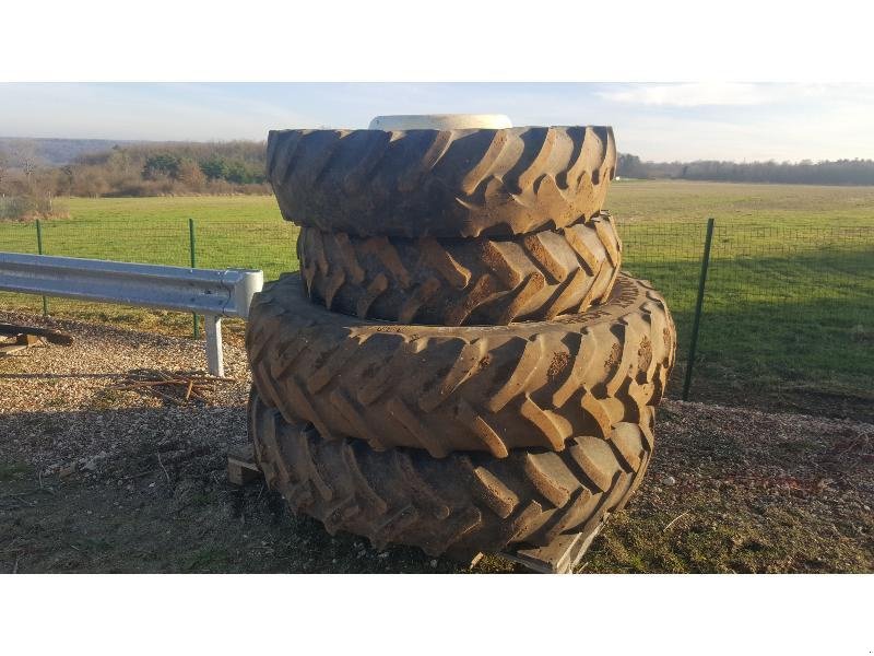 Komplettradsatz za tip Sonstige ROUES, Gebrauchtmaschine u CHAUMONT (Slika 1)