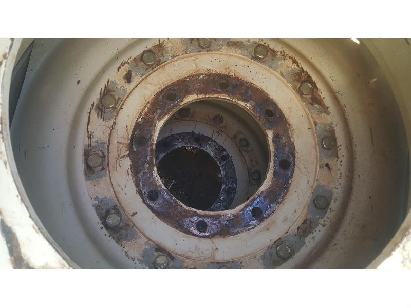 Komplettradsatz del tipo Sonstige ROUES, Gebrauchtmaschine In CHAUMONT (Immagine 2)