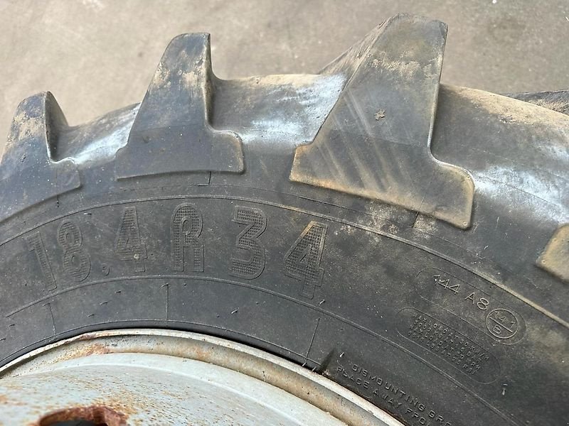 Komplettradsatz of the type Sonstige Zwillingsräder 18.4R34+520/85R46, Gebrauchtmaschine in Ostercappeln (Picture 5)