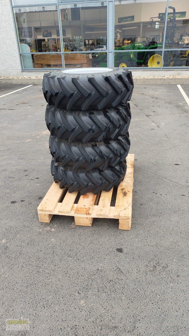 Komplettradsatz des Typs Starco AS DUMPER 255/75-15.3, Gebrauchtmaschine in Euskirchen (Bild 4)