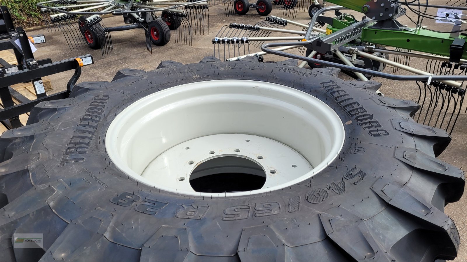 Komplettradsatz tipa Trelleborg TM 800, Neumaschine u Schwäbisch Hall (Slika 3)