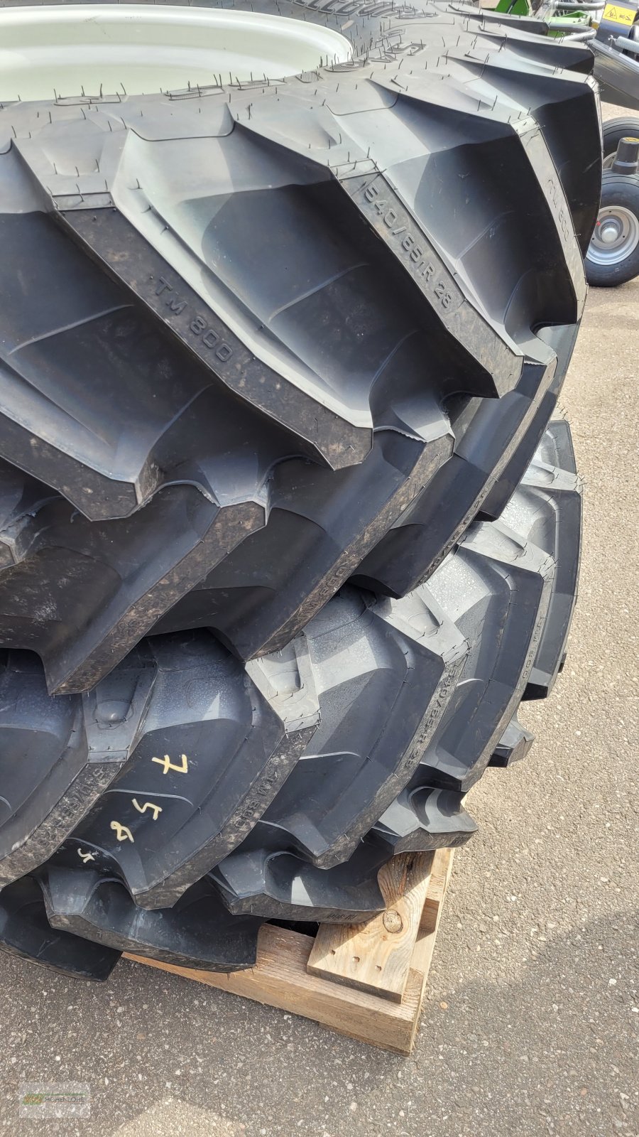 Komplettradsatz tipa Trelleborg TM 800, Neumaschine u Schwäbisch Hall (Slika 7)