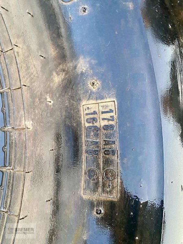 Komplettradsatz typu Trelleborg Twin 404, 750/60-30.5, Gebrauchtmaschine v Asendorf (Obrázek 5)