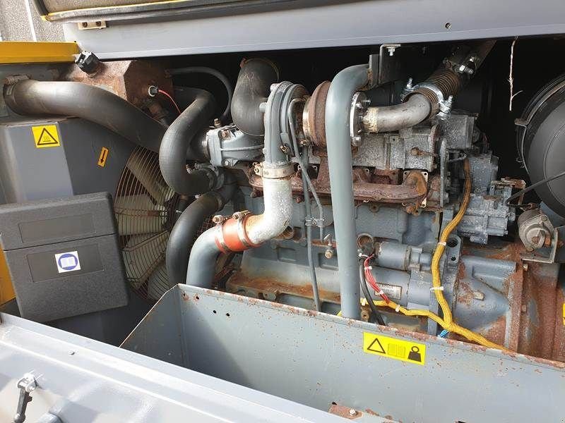 Kompressor tip Atlas Copco XAHS 186 DD - N, Gebrauchtmaschine in Waregem (Poză 7)