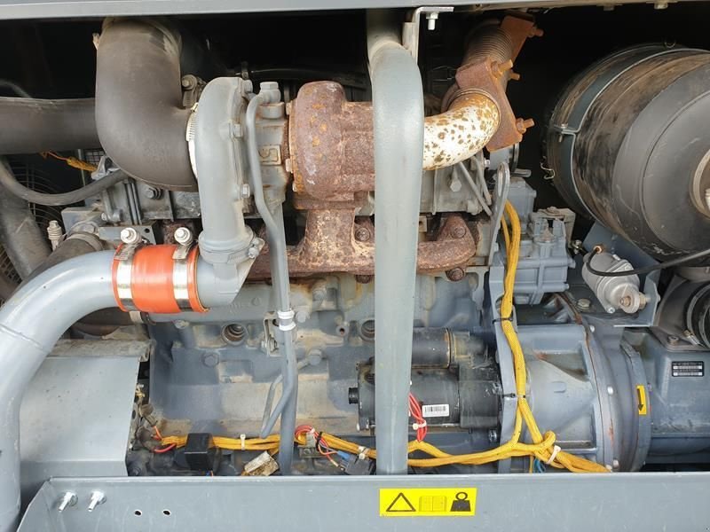 Kompressor of the type Atlas Copco XAHS 186 DD - N, Gebrauchtmaschine in Waregem (Picture 11)