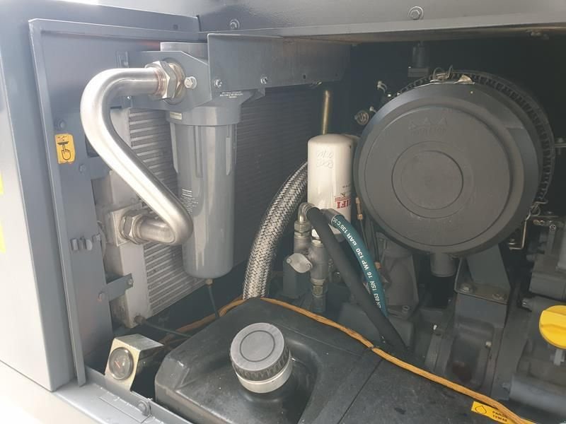 Kompressor of the type Atlas Copco XAHS 186 DD - N, Gebrauchtmaschine in Waregem (Picture 5)