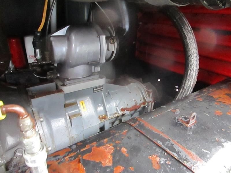 Kompressor van het type Atlas Copco XAHS 236 MD, Gebrauchtmaschine in Waregem (Foto 8)