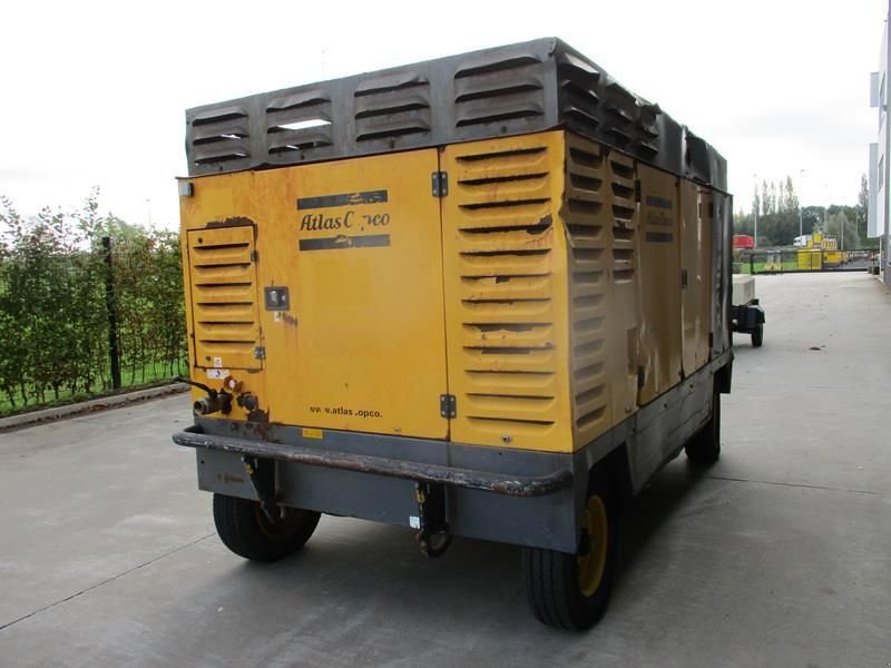 Kompressor типа Atlas Copco XAHS 336 CD, Gebrauchtmaschine в Waregem (Фотография 10)