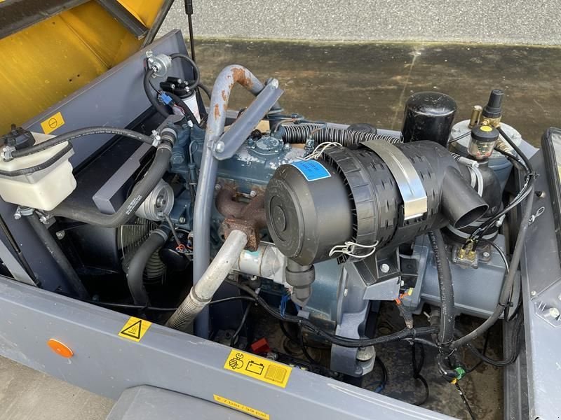 Kompressor от тип Atlas Copco XAS 37 KD, Gebrauchtmaschine в Waregem (Снимка 11)