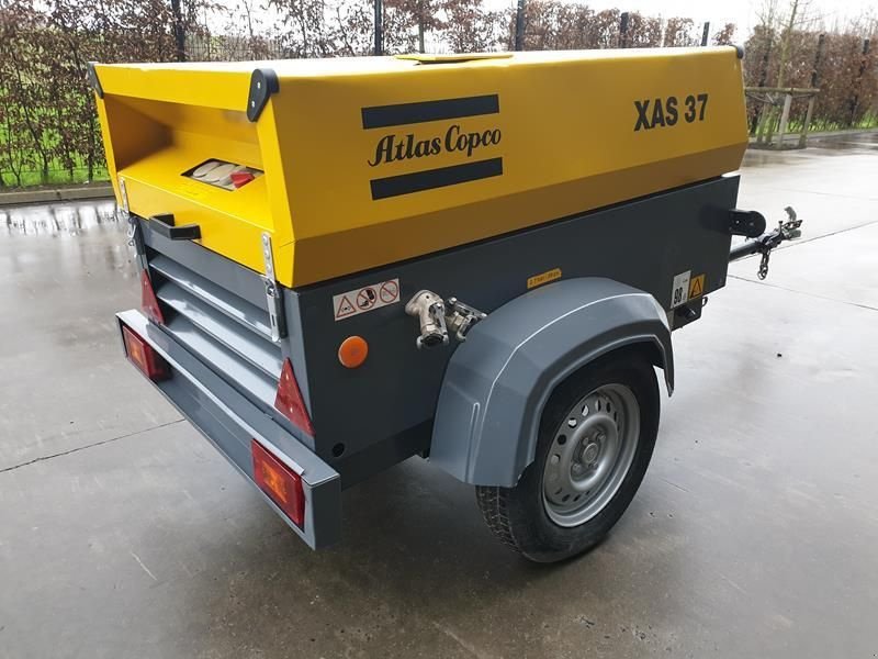 Kompressor от тип Atlas Copco XAS 37 KD, Gebrauchtmaschine в Waregem (Снимка 4)