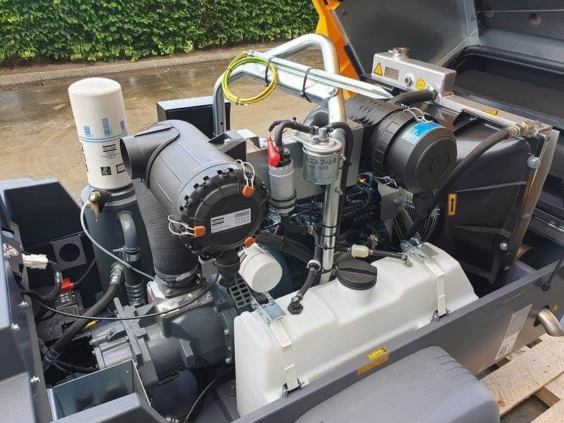 Kompressor του τύπου Atlas Copco XAS 58-7 G 6 WHEELS N.B., Gebrauchtmaschine σε Waregem (Φωτογραφία 8)