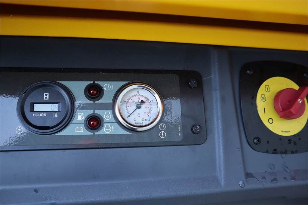 Kompressor des Typs Atlas Copco XAS 58-7 Valid inspection, *Guarantee! Diesel, Vol, Gebrauchtmaschine in Groenlo (Bild 5)