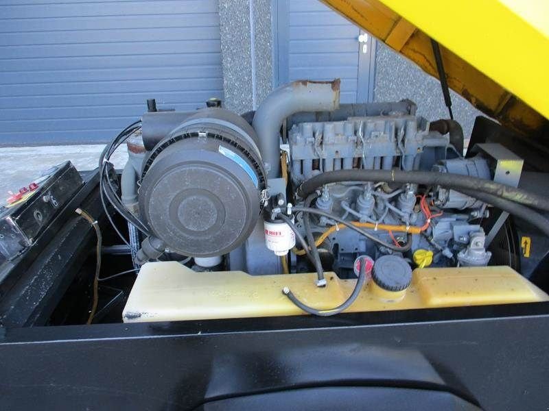 Kompressor tipa Atlas Copco XAS 67 DD, Gebrauchtmaschine u Waregem (Slika 4)