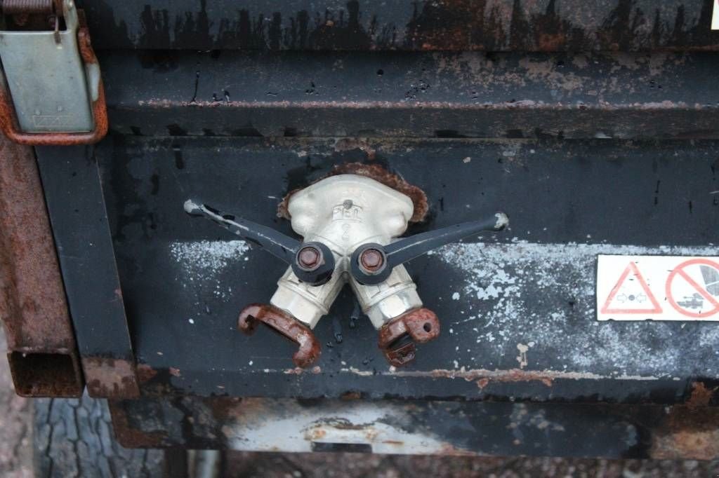 Kompressor tip Atlas Copco XAS 67 DD, Gebrauchtmaschine in Rucphen (Poză 11)