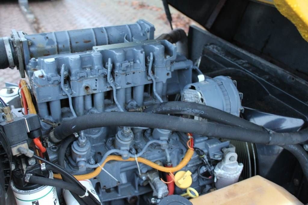 Kompressor tip Atlas Copco XAS 67 DD, Gebrauchtmaschine in Rucphen (Poză 10)