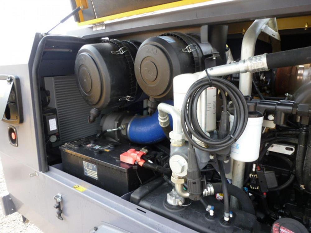 Kompressor типа Atlas Copco XATS 288, Gebrauchtmaschine в San Donaci (Фотография 2)