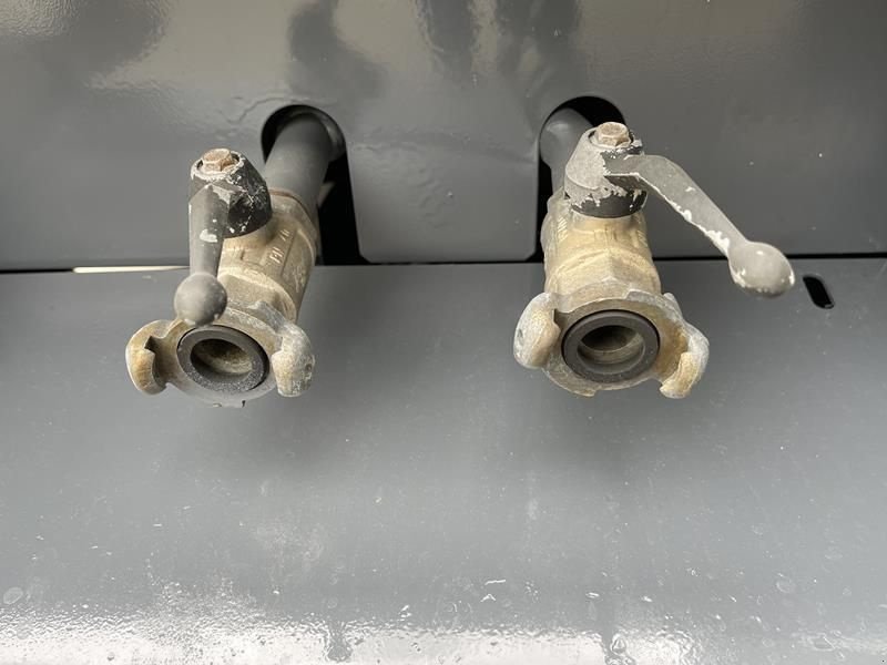 Kompressor van het type Atlas Copco XAVS 307 CD, Gebrauchtmaschine in Waregem (Foto 11)