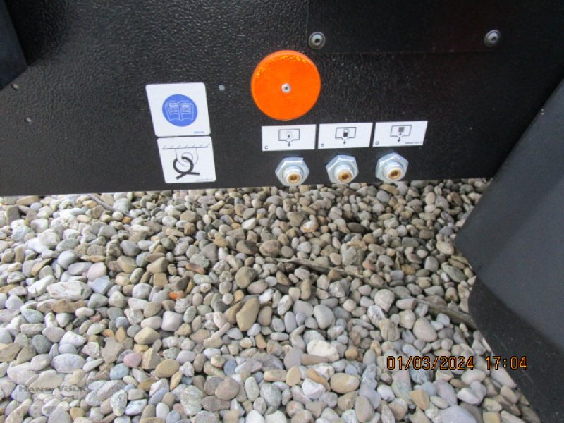 Kompressor des Typs Bobcat /Doosan 7/45, Neumaschine in Soyen (Bild 9)