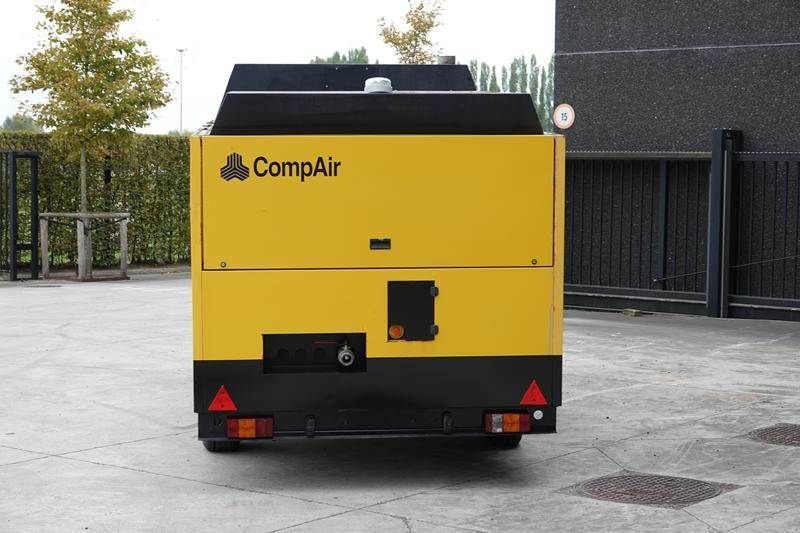 Kompressor tip Compair C 200 TS - 24, Gebrauchtmaschine in Waregem (Poză 4)