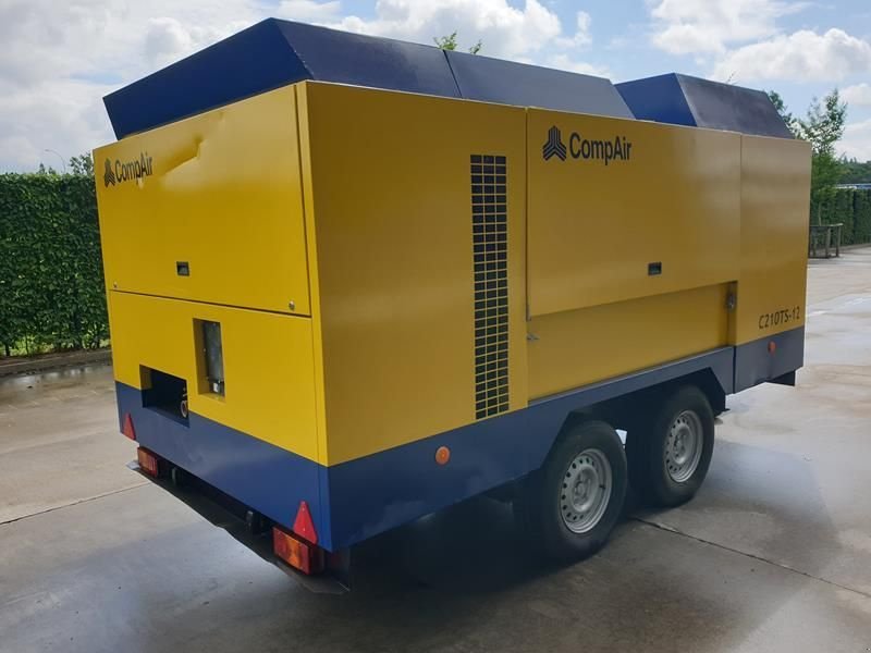 Kompressor от тип Compair C 210 TS - 12 - N, Gebrauchtmaschine в Waregem (Снимка 3)