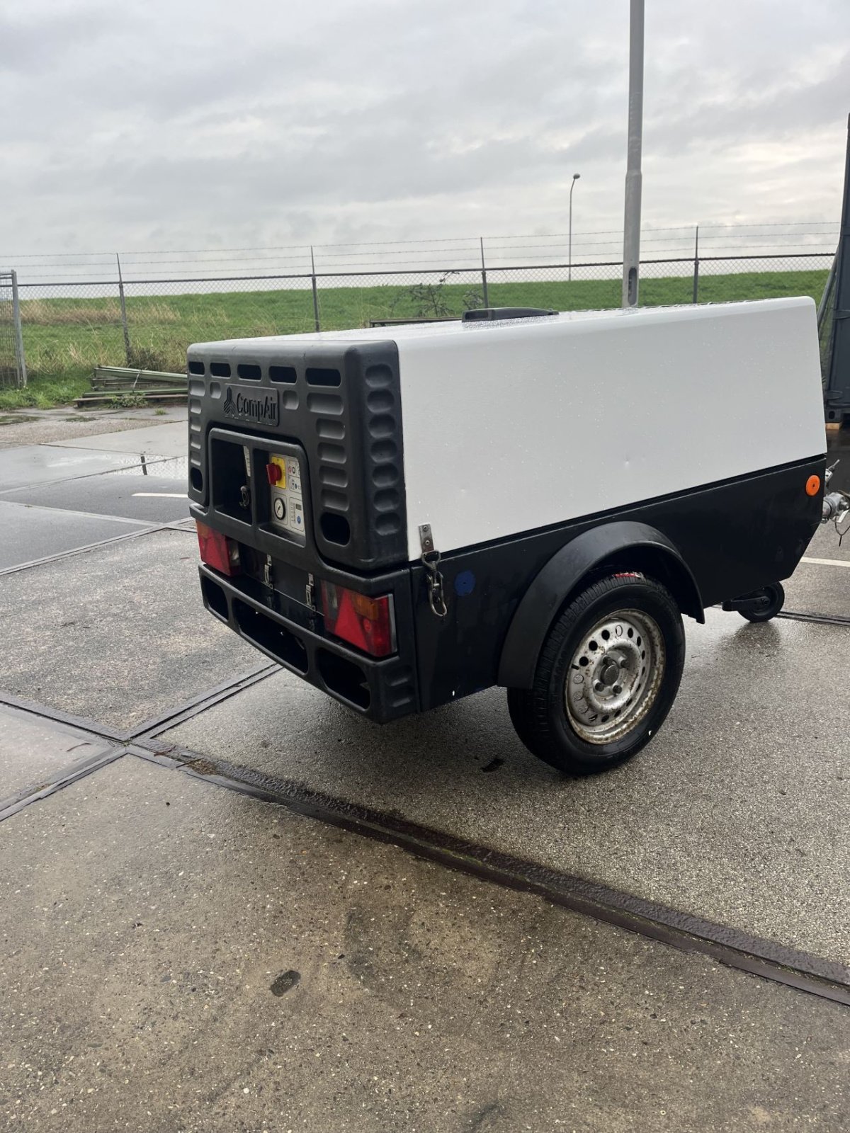 Kompressor tipa Compair DLT 0206, Gebrauchtmaschine u Etten Leur (Slika 4)