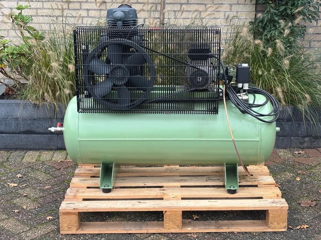 Kompressor от тип Creemers Compressor gebruikte csg350 / 150l luchtcompressor 230v 150l, Gebrauchtmaschine в Ameide (Снимка 2)