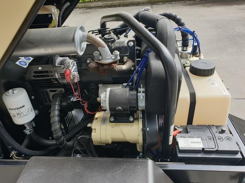 Kompressor от тип Doosan 7 / 20, Gebrauchtmaschine в Waregem (Снимка 8)