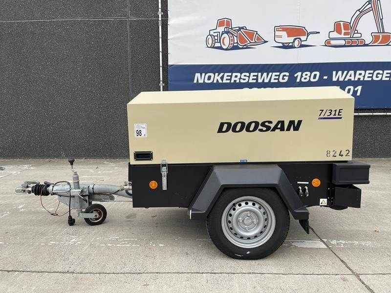 Kompressor del tipo Doosan 7 / 31 E - N, Gebrauchtmaschine In Waregem (Immagine 1)