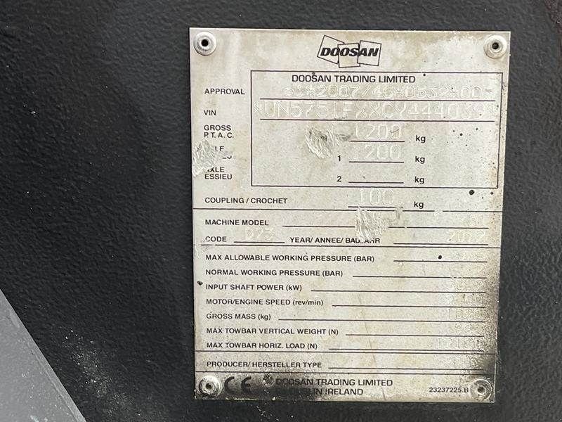 Kompressor typu Doosan 7 / 51, Gebrauchtmaschine v Waregem (Obrázek 9)