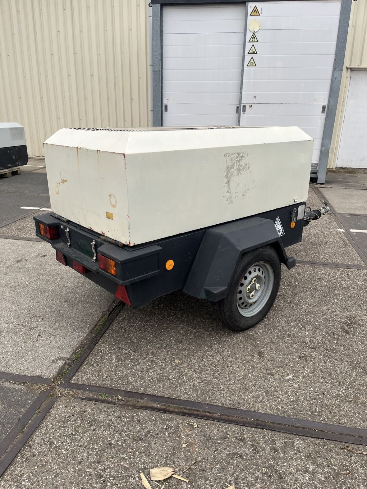 Kompressor typu Doosan 726 E, Gebrauchtmaschine v Etten Leur (Obrázek 4)