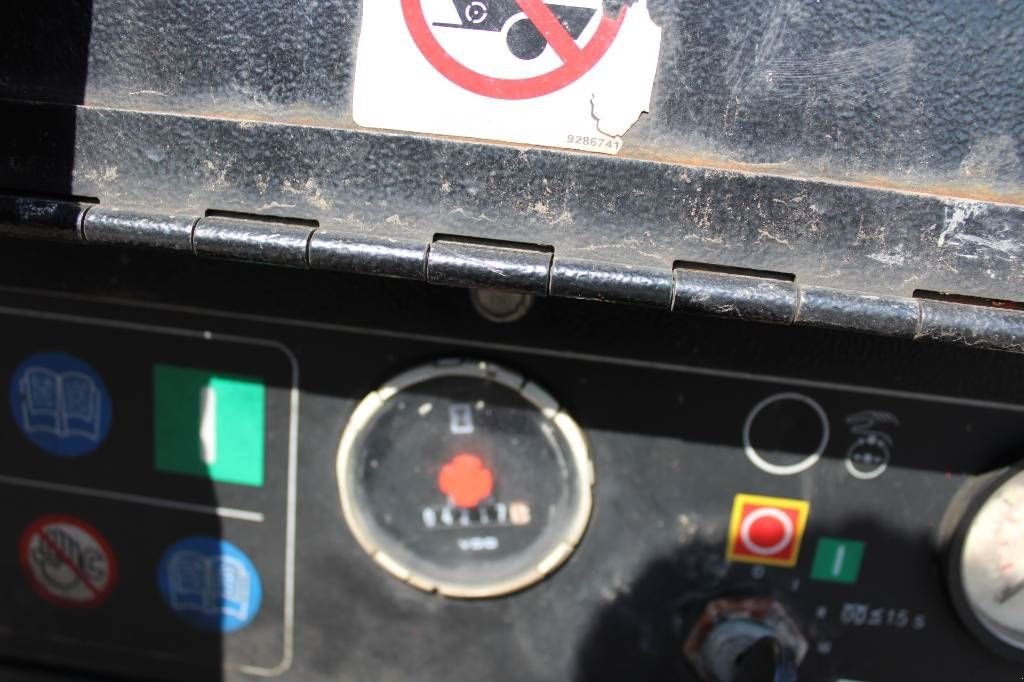 Kompressor типа Doosan R1074F, Gebrauchtmaschine в Rucphen (Фотография 7)