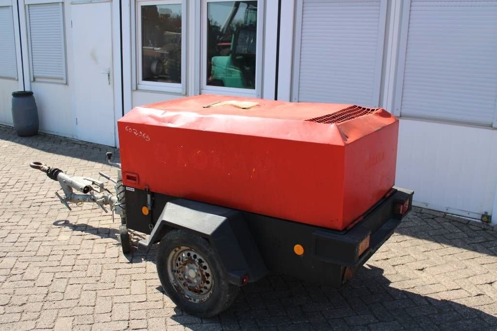 Kompressor типа Doosan R1074F, Gebrauchtmaschine в Rucphen (Фотография 2)