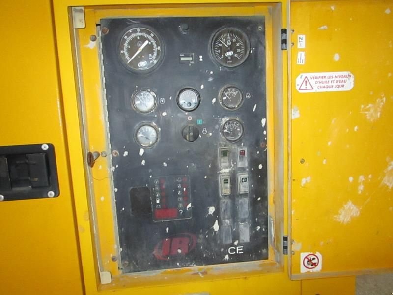 Kompressor от тип Ingersoll Rand 12 / 235, Gebrauchtmaschine в Waregem (Снимка 8)