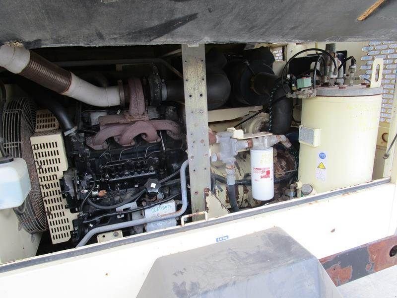 Kompressor des Typs Ingersoll Rand 7 / 120, Gebrauchtmaschine in Waregem (Bild 3)