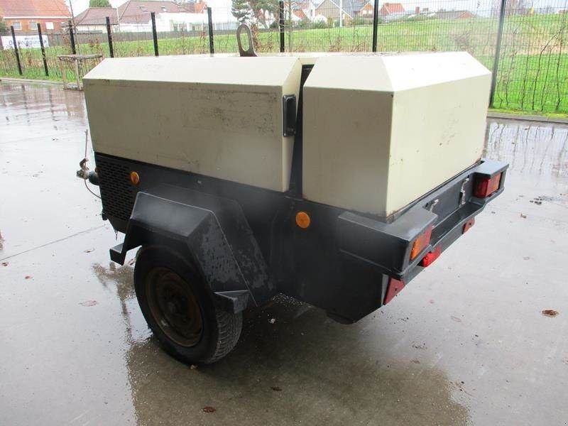 Kompressor des Typs Ingersoll Rand 7 / 31 - N, Gebrauchtmaschine in Waregem (Bild 2)