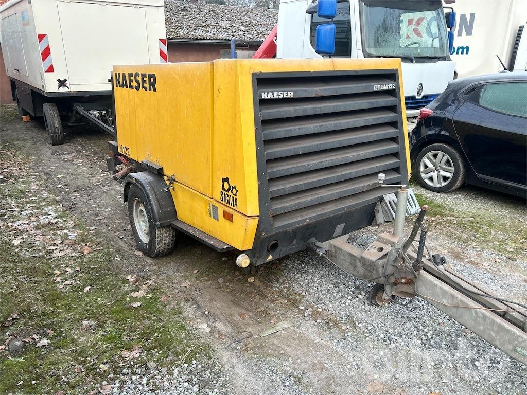 Kompressor typu Kaeser M 122, Gebrauchtmaschine w Düsseldorf (Zdjęcie 2)