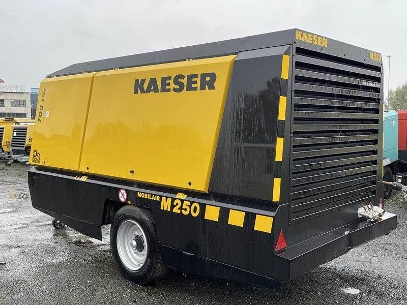 Kompressor типа Kaeser M 250 - N, Gebrauchtmaschine в Waregem (Фотография 3)