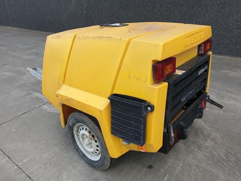 Kompressor от тип Kaeser M 30, Gebrauchtmaschine в Waregem (Снимка 4)