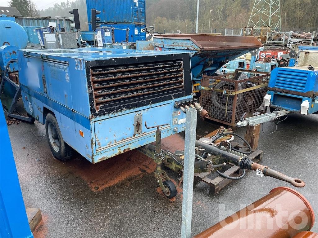Kompressor vrste Kaeser M120T, Gebrauchtmaschine v Düsseldorf (Slika 2)