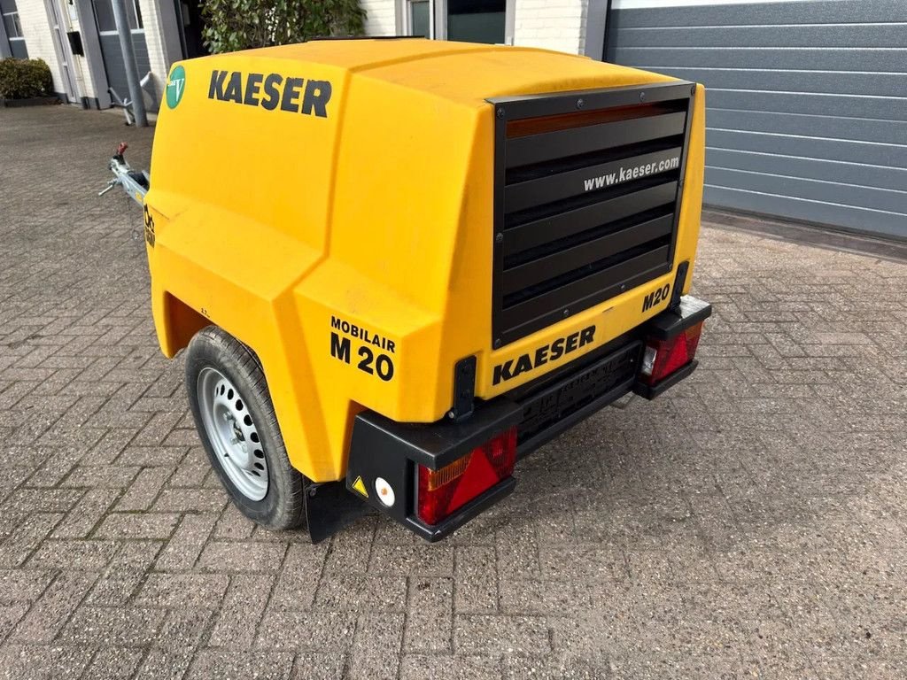 Kompressor van het type Kaeser M20PE M20PE, Gebrauchtmaschine in Oost West en Middelbeers (Foto 2)