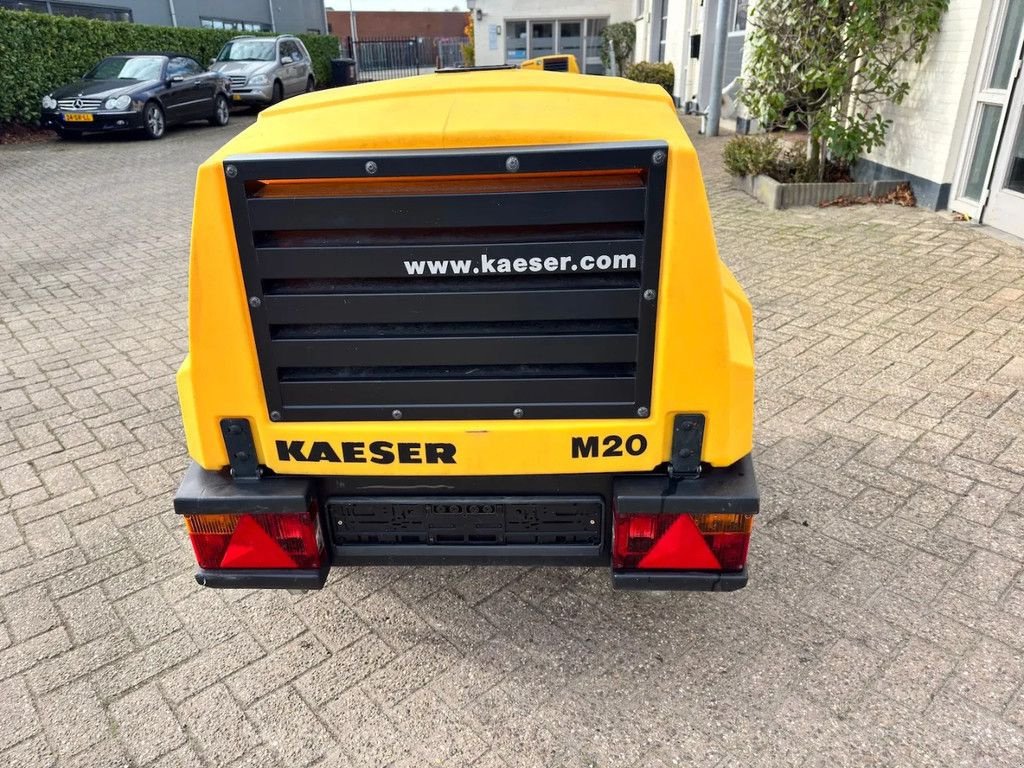 Kompressor van het type Kaeser M20PE M20PE, Gebrauchtmaschine in Oost West en Middelbeers (Foto 3)