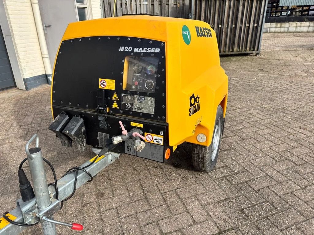 Kompressor Türe ait Kaeser M20PE M20PE, Gebrauchtmaschine içinde Oost West en Middelbeers (resim 5)
