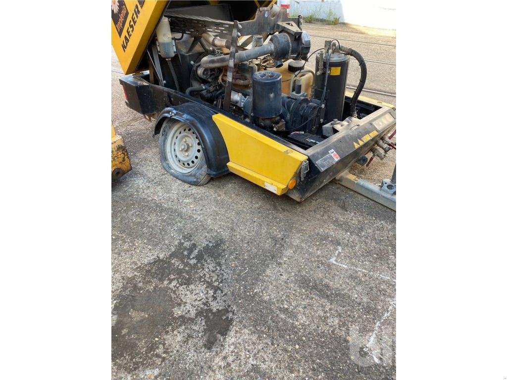 Kompressor des Typs Kaeser Mobiliar M50, Gebrauchtmaschine in Düsseldorf (Bild 2)